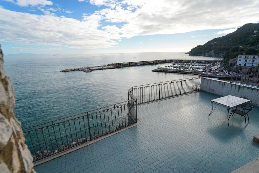 Apartamento Casa Panoramica Con Terrazzo Cetara Exterior foto